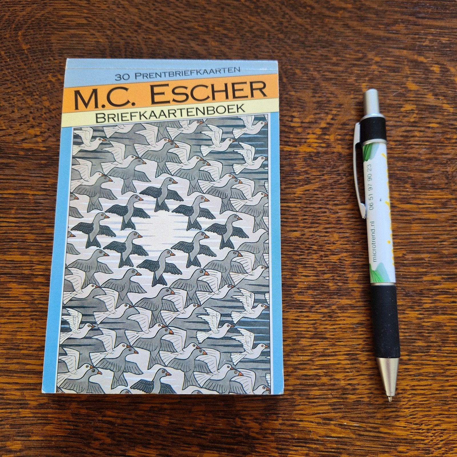M.C. Escher Briefkaartenboek - 30 Prentbriefkaarten, Ophalen of Verzenden, 1980 tot heden, Ongelopen, Cultuur en Media