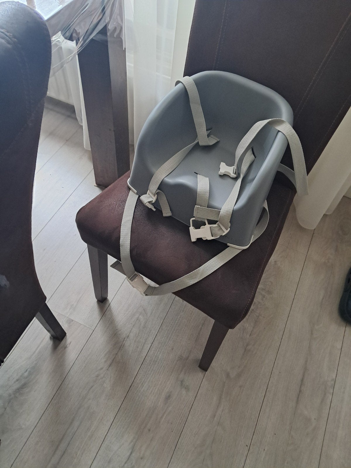 verhoogstoel, Ophalen, Stoel(en)