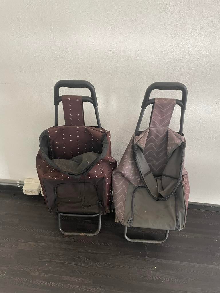 Boodschappen wagens met verstevigde wielen, Ophalen, Zo goed als nieuw, 30 cm of meer, Wieltjes