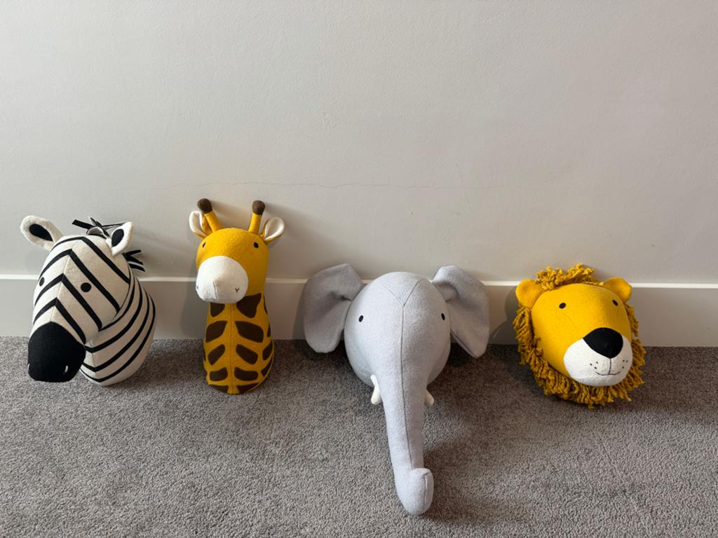 Dieren knuffel aan de muur kinderkamer Prénatal, Kinderen en Baby's, Speelgoed | Knuffels en Pluche, Ophalen, Prénatal, Grijs
