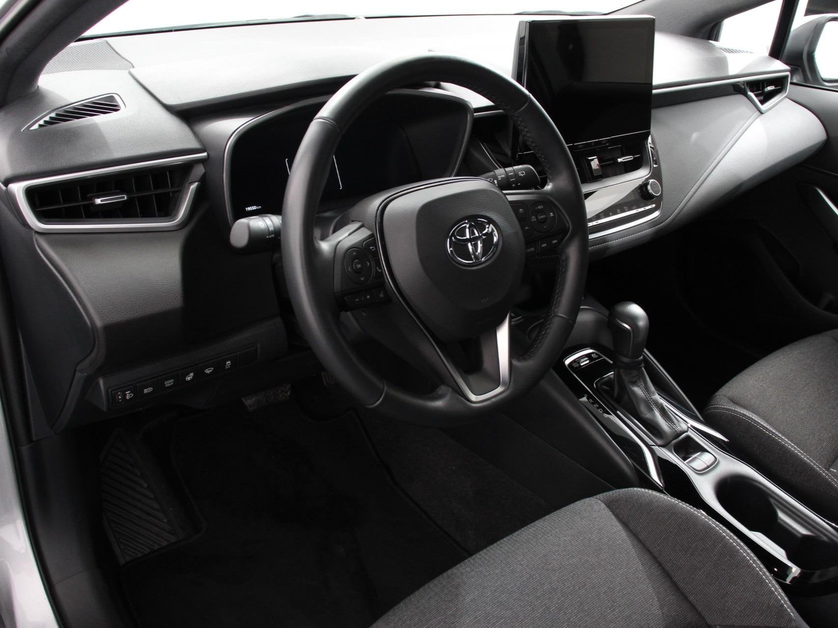 Toyota Corolla Touring Sports Automaat Hybrid 140 Active Nav, Gebruikt, 4 cilinders, Corolla, Hybride Elektrisch/Benzine