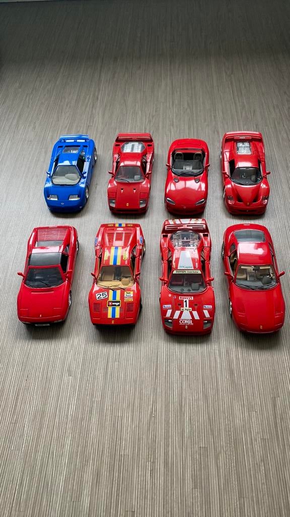 Burago modelauto's 1:18, Hobby en Vrije tijd, Modelauto's | 1:18, Ophalen, Gebruikt, Auto, Bburago