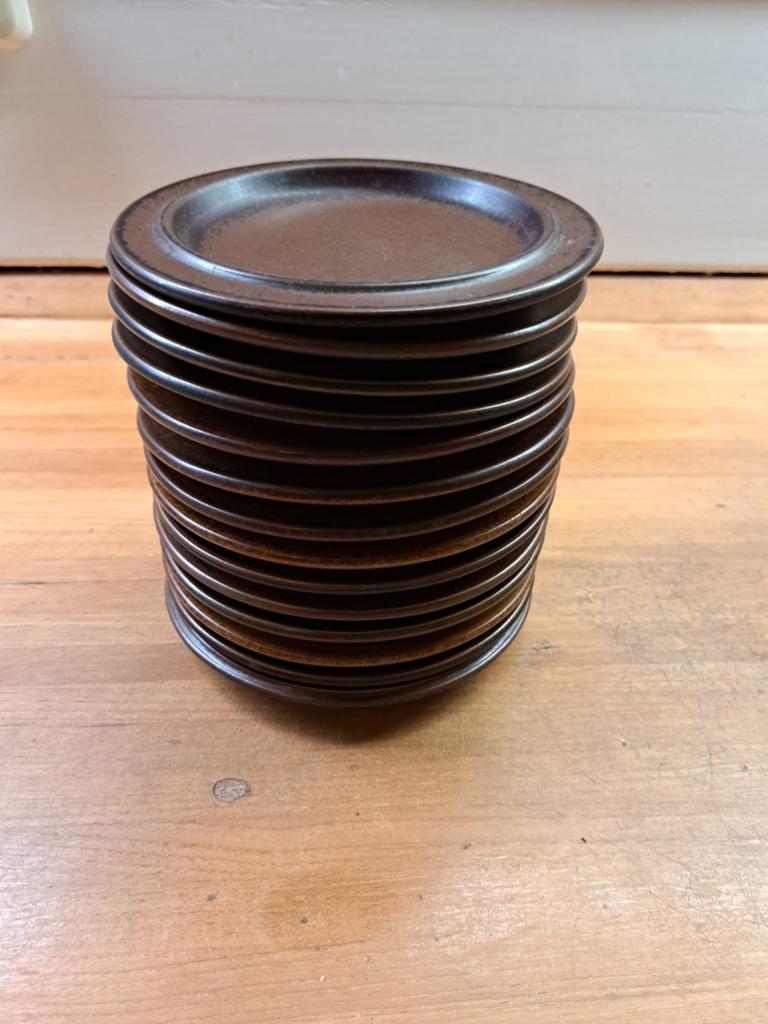 Arabia Ruska servies - borden en schalen, Ophalen, Keramiek, Zo goed als nieuw, Overige stijlen