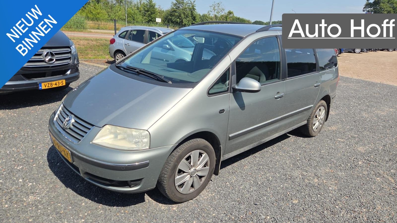 Volkswagen Sharan 1.8 Turbo Comfortline | Autom. Airco | Cru, Auto's, Voorwielaandrijving, Gebruikt, Zwart, 4 cilinders