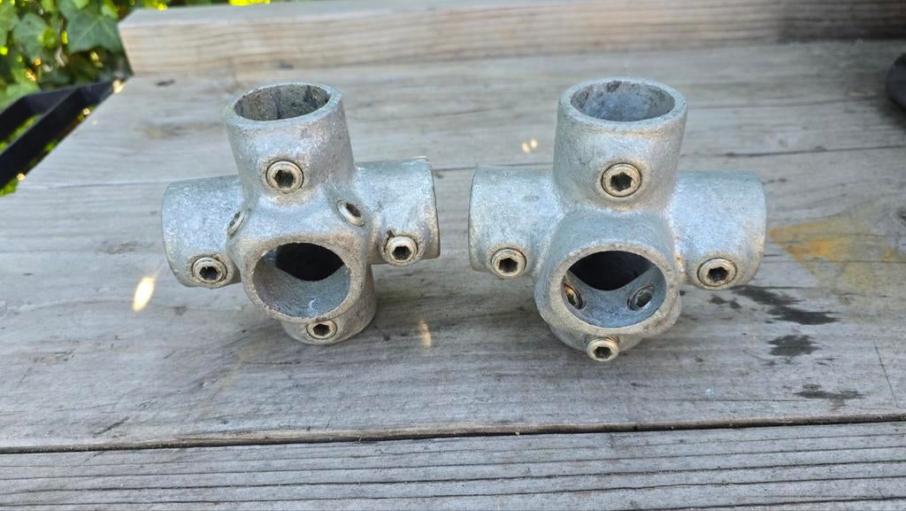 Steigerbuis koppelingen kruisstukken 4 weg 33,7 mm, Ophalen of Verzenden, Nieuw