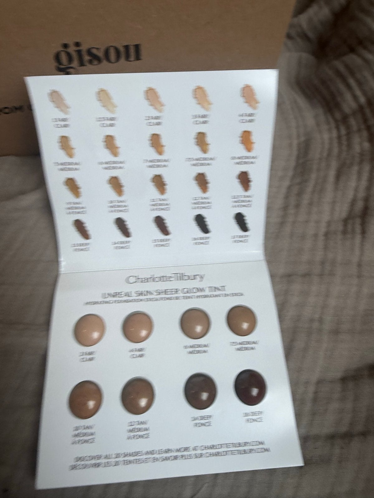 Charlotte Tilbury Unreal Skin Sheer Glow Tint Sample, Overige kleuren, Gehele gezicht, Nieuw, Ophalen of Verzenden