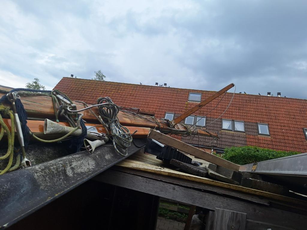 Complete mast +- 7 mtr incl zeilen enz, Watersport en Boten, Gebruikt, Minder dan 15 m², Overige typen, Ophalen of Verzenden