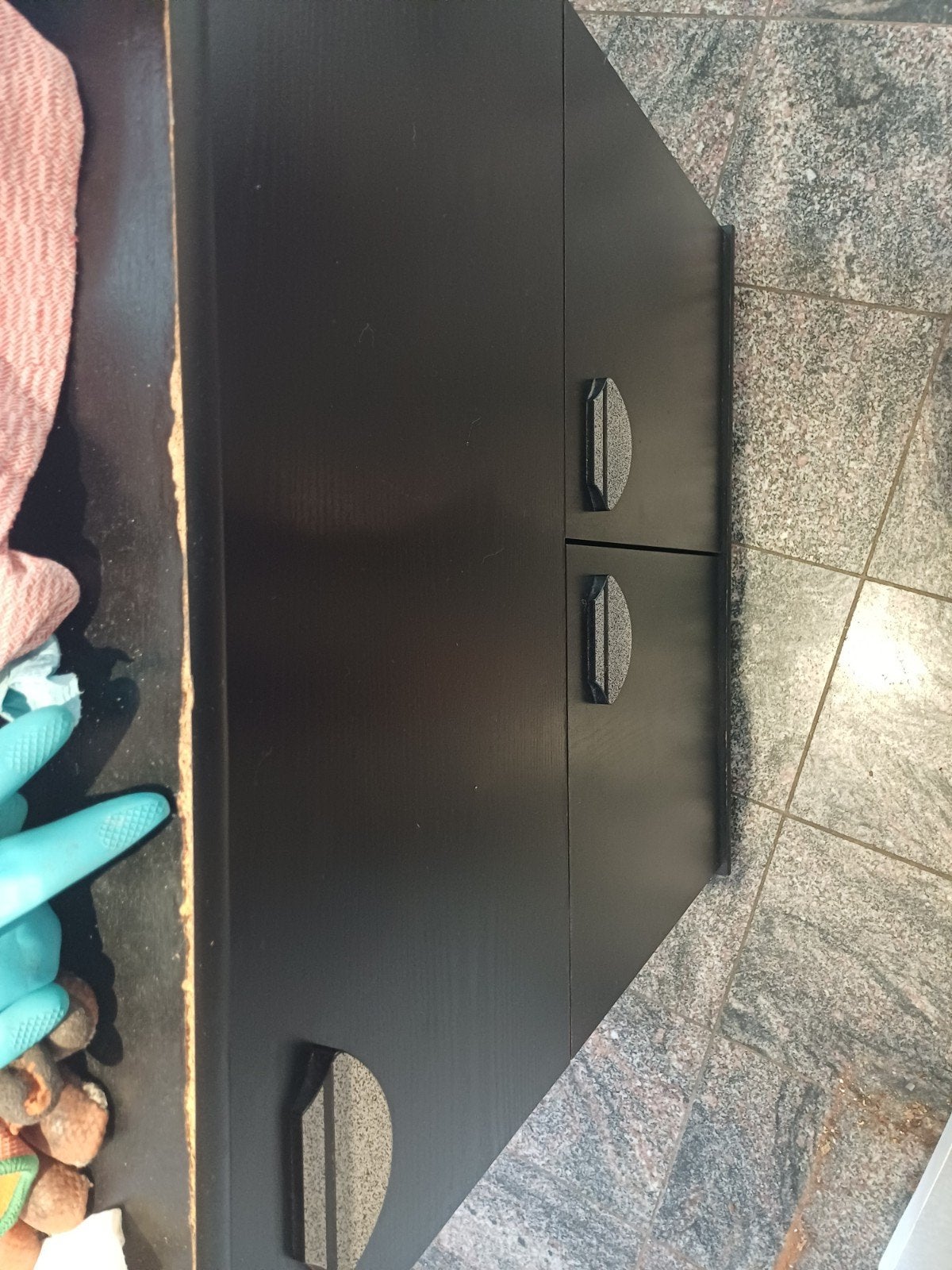 Zwart kastje, Huis en Inrichting, Kasten | Roldeurkasten en Archiefkasten, Ophalen, Gebruikt, 100 tot 150 cm, 25 tot 50 cm