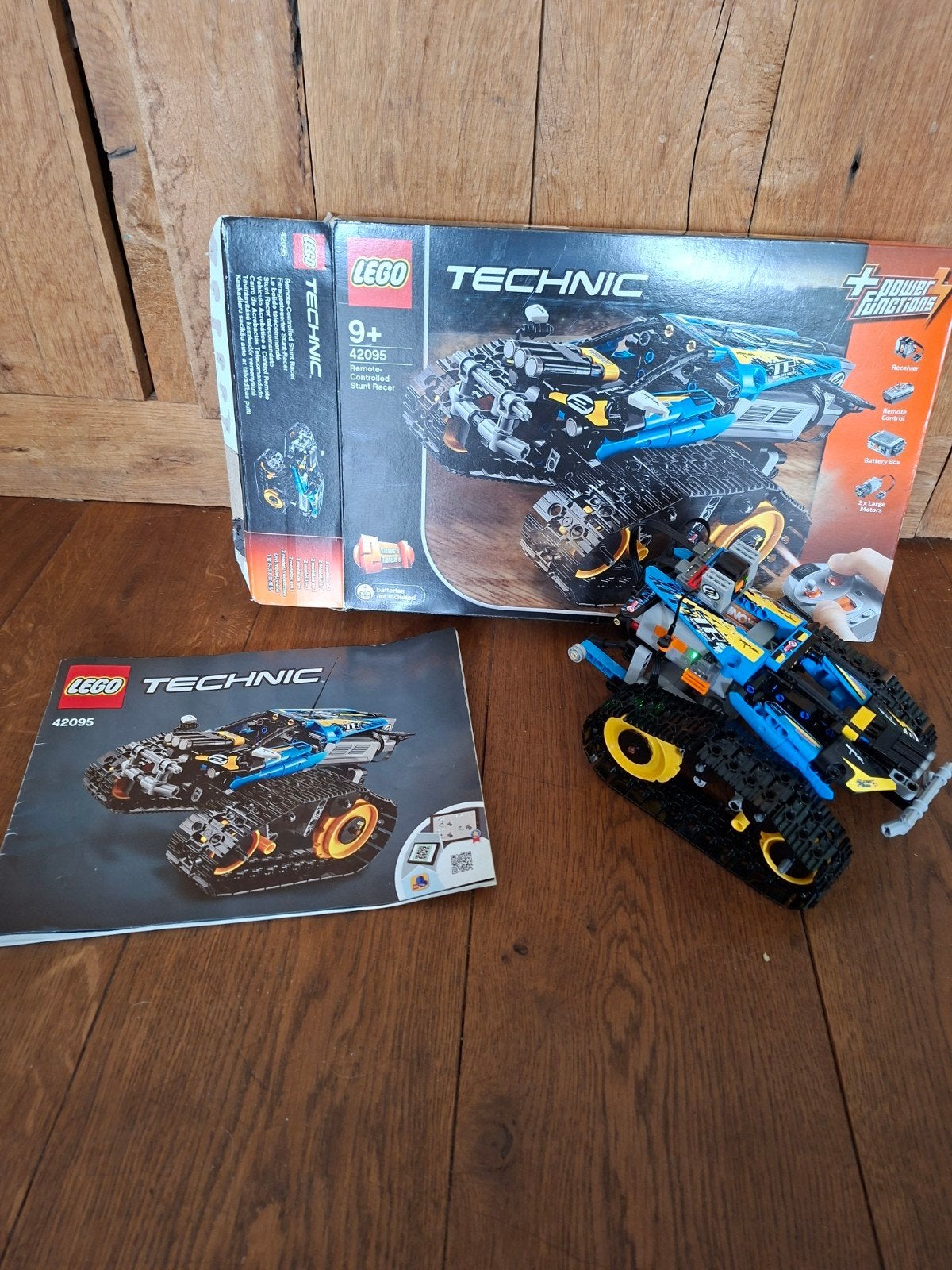 LEGO Technic 42095 RC Stunt Racer -, Ophalen of Verzenden, Gebruikt