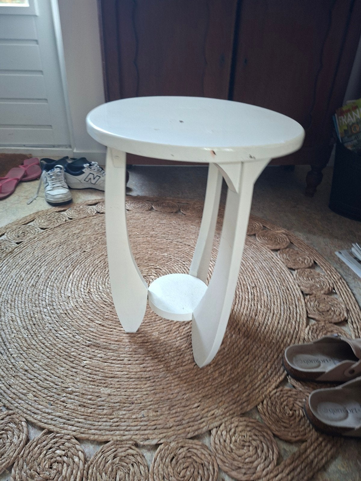 wit gelakt bijzettafeltje. hout. antiek., Ophalen, Gebruikt, Hout