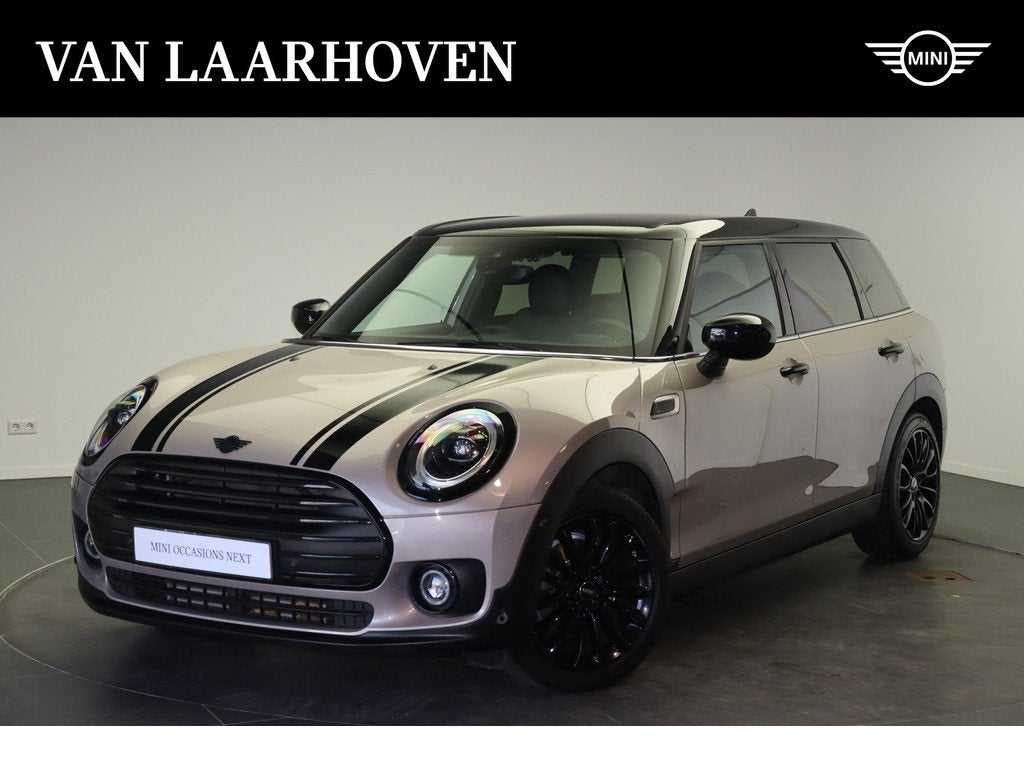 MINI Clubman Cooper Classic Automaat / Comfortstoelen / Comf, Auto's, Mini, 136 pk, Gebruikt, 19 km/l, Zilver of Grijs