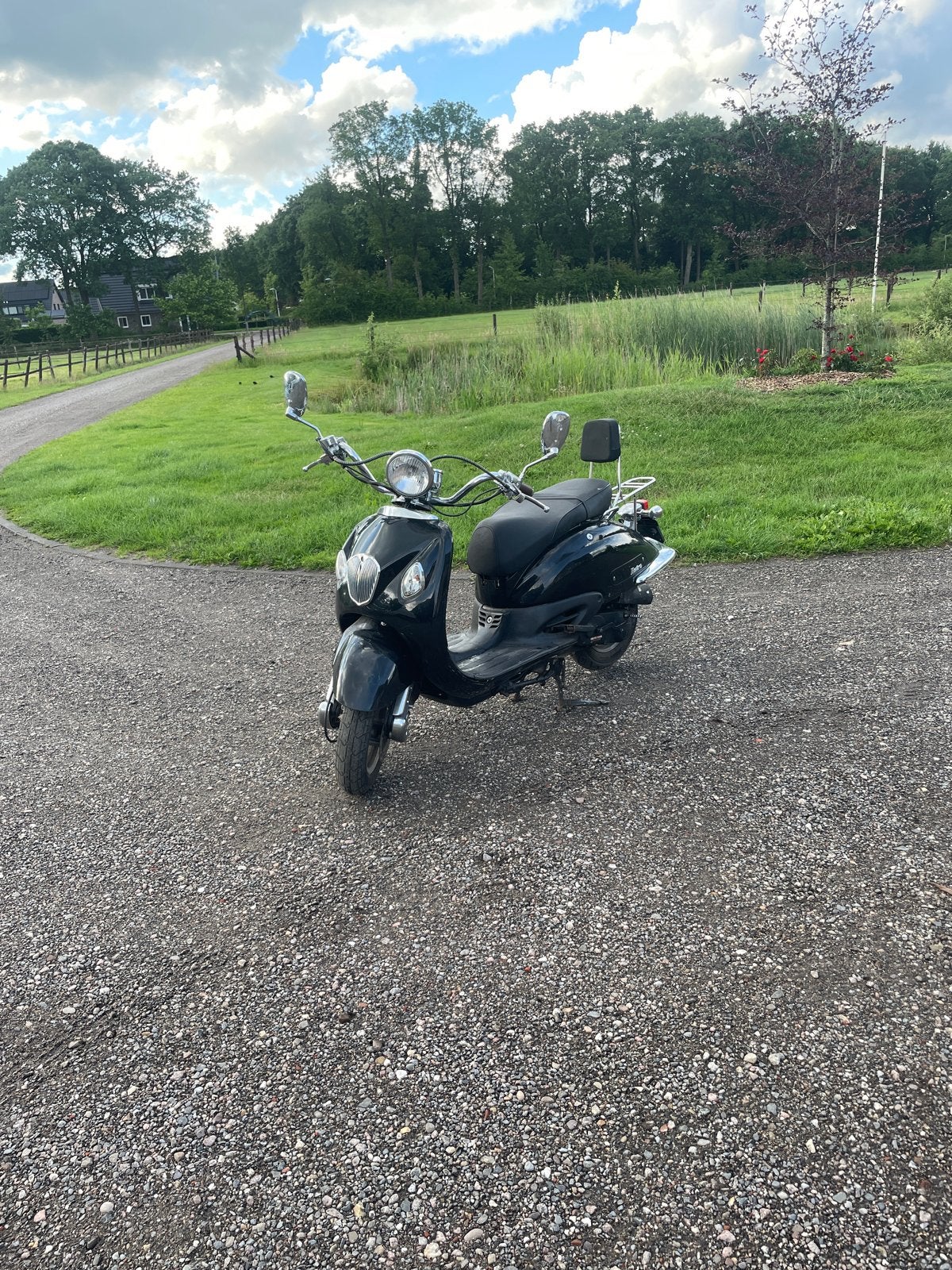 Retro scooter met werk, Ophalen, Gebruikt, SYM, Benzine