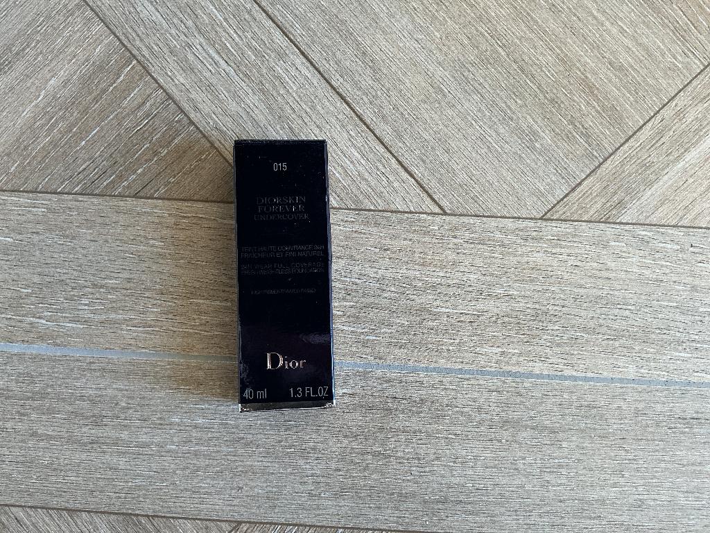 Diorskin forever undercover 015, Beige, Nieuw, Make-up, Verzenden