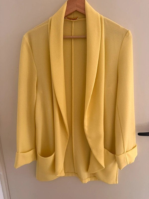 Geel colbert van Ambika, maat L, Kleding | Dames, Maat 38/40 (M), Geel, Ophalen of Verzenden, Zo goed als nieuw
