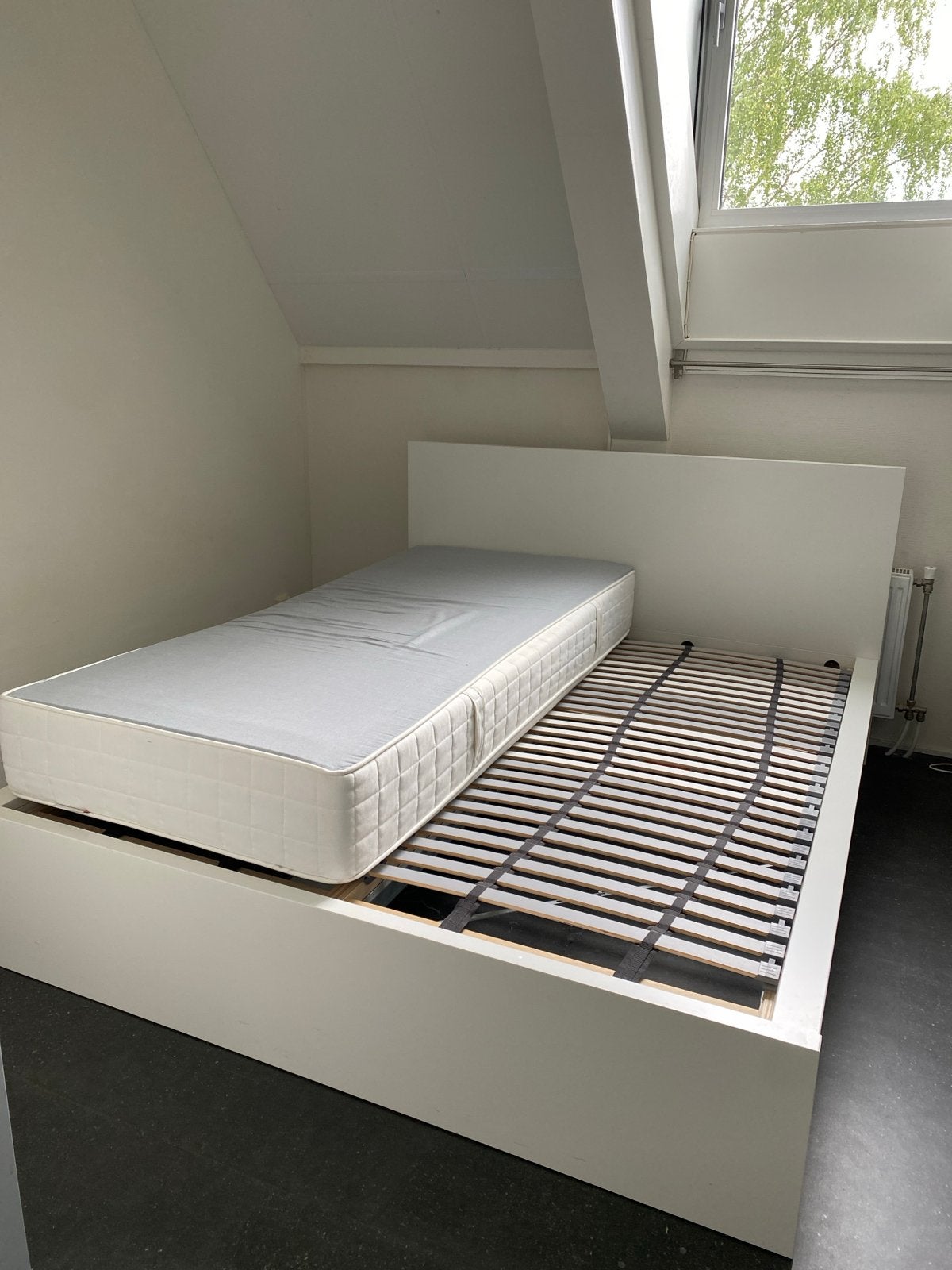 IKEA 2-persoons bed met 2 lades en lattenbodem, Huis en Inrichting, Ophalen, Gebruikt, Tweepersoons, 180 cm