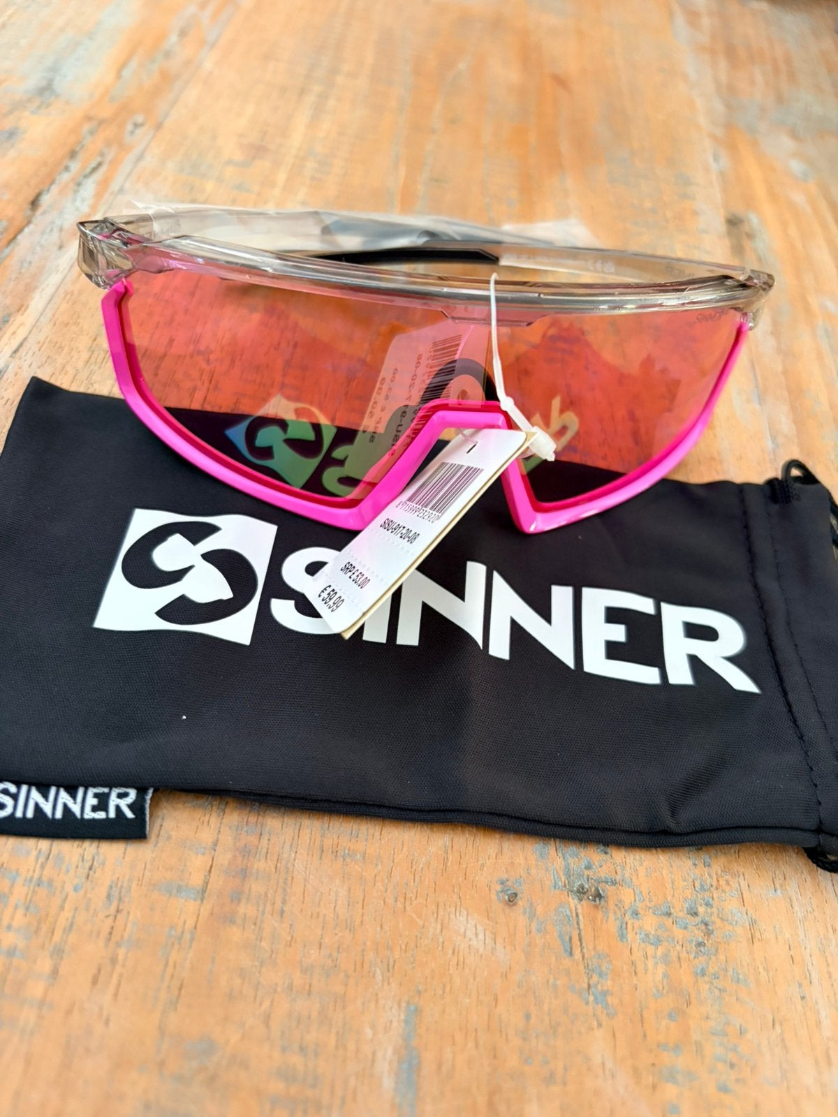 Sinner zonnebrillen NIEUW, Sieraden, Tassen en Uiterlijk, Zonnebrillen en Brillen | Dames, Overige merken, Zonnebril, Verzenden
