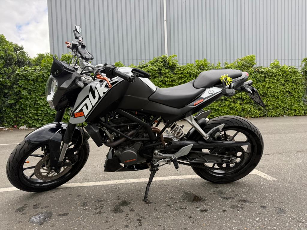 KTM Duke 125 2012 - Goede staat, Motoren, Ophalen