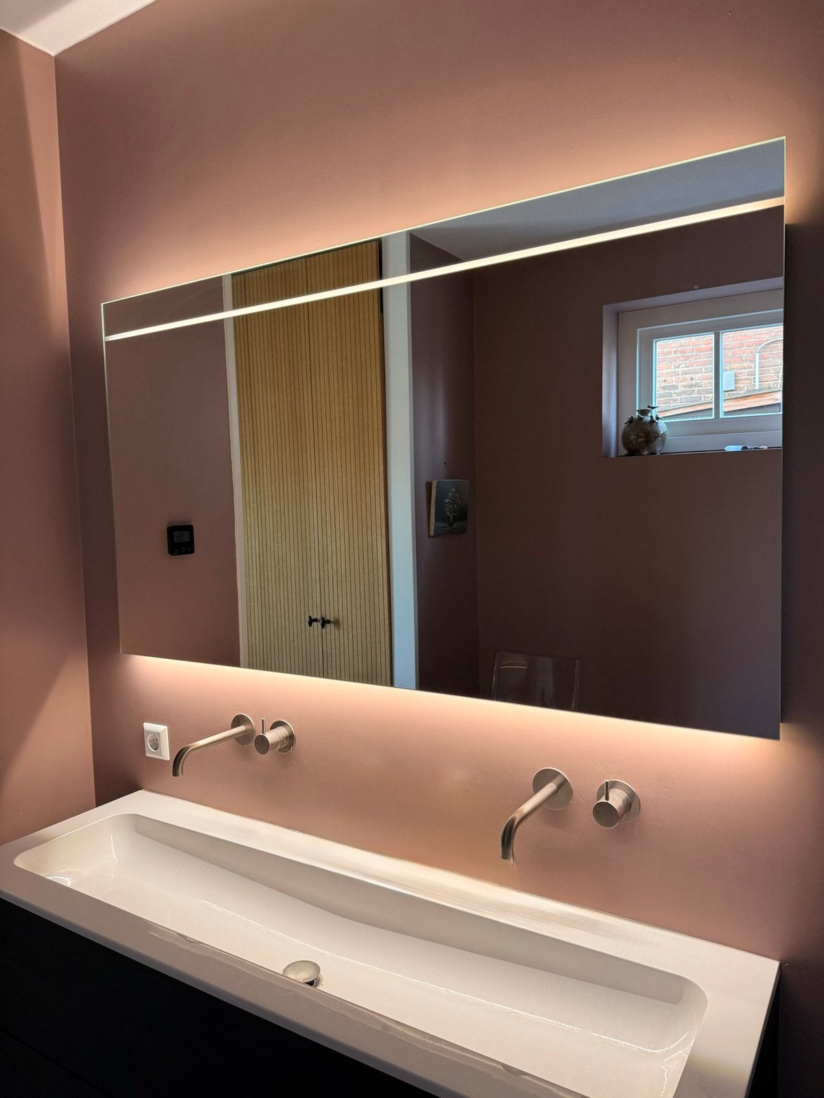 Lavigo Luxe Badkamerspiegel 140x80cm met dimbaar LED-licht, Ophalen, Nieuw, 125 cm of meer, Minder dan 100 cm