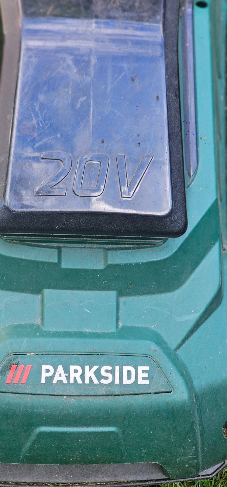 accu grasmaaier 20v gebruikt, Ophalen, Cirkelmaaier, Gebruikt, Opvangbak