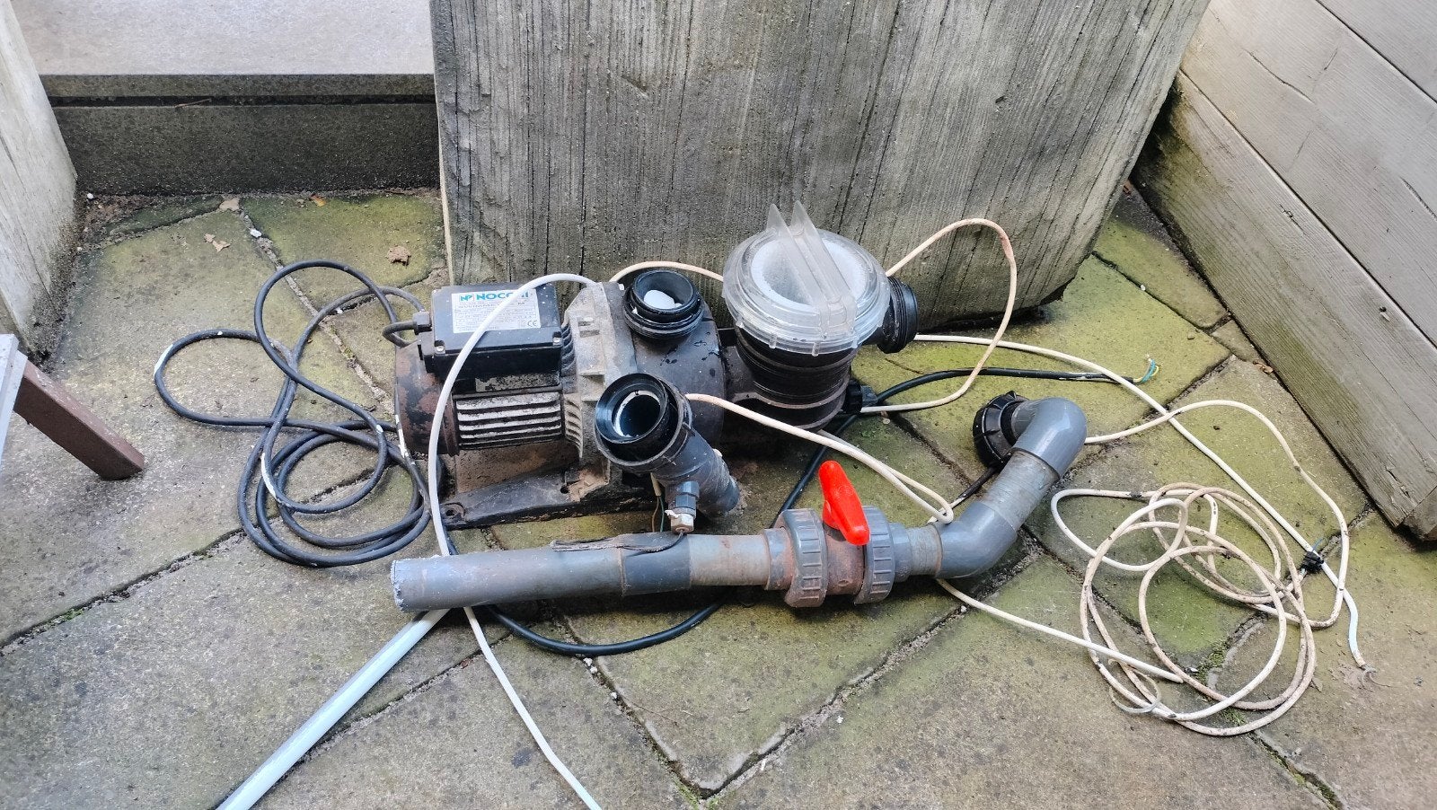 Zwembadpomp en zonnecollectoren, Tuin en Terras, Ophalen, Gebruikt, Zwembadpomp