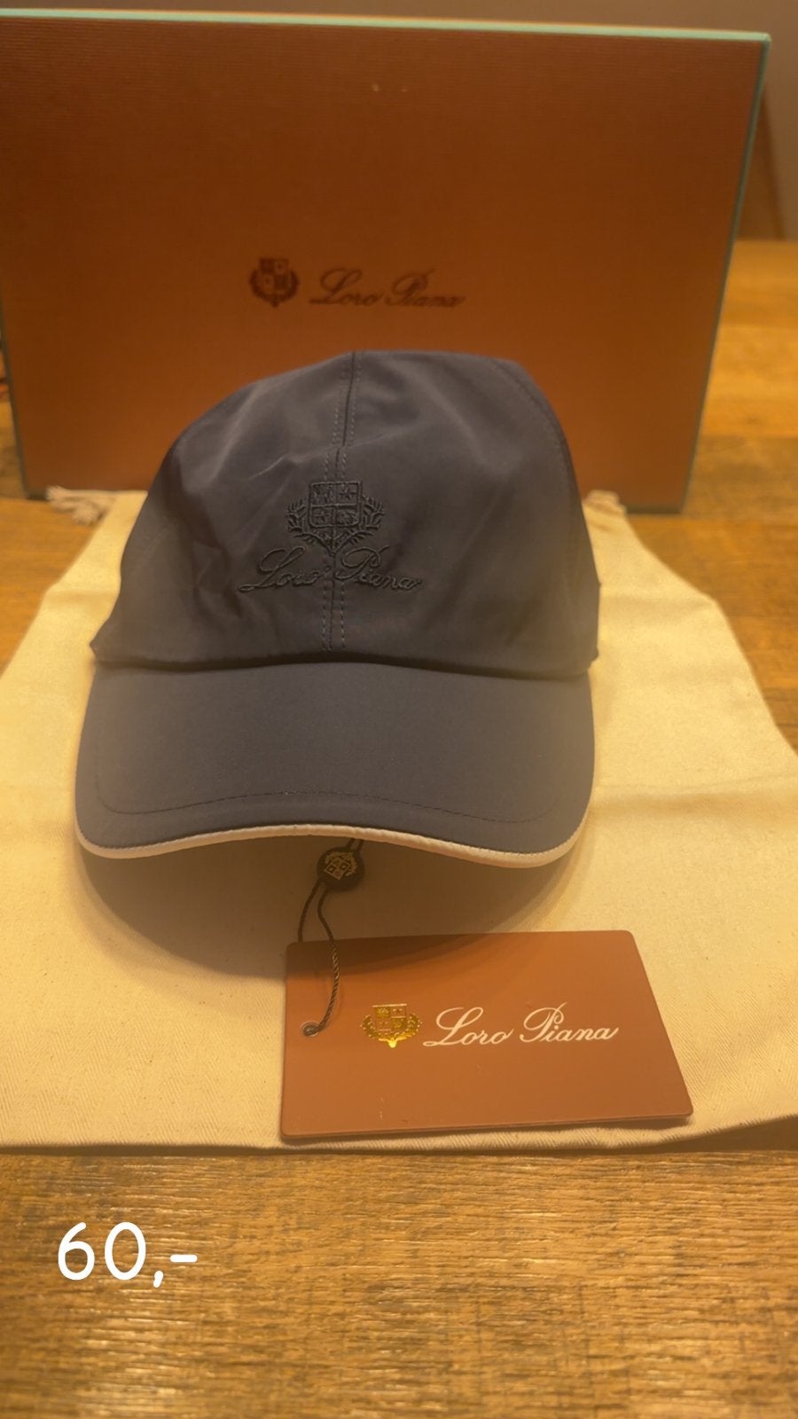 Loro piana pet, Ophalen, Nieuw, Pet