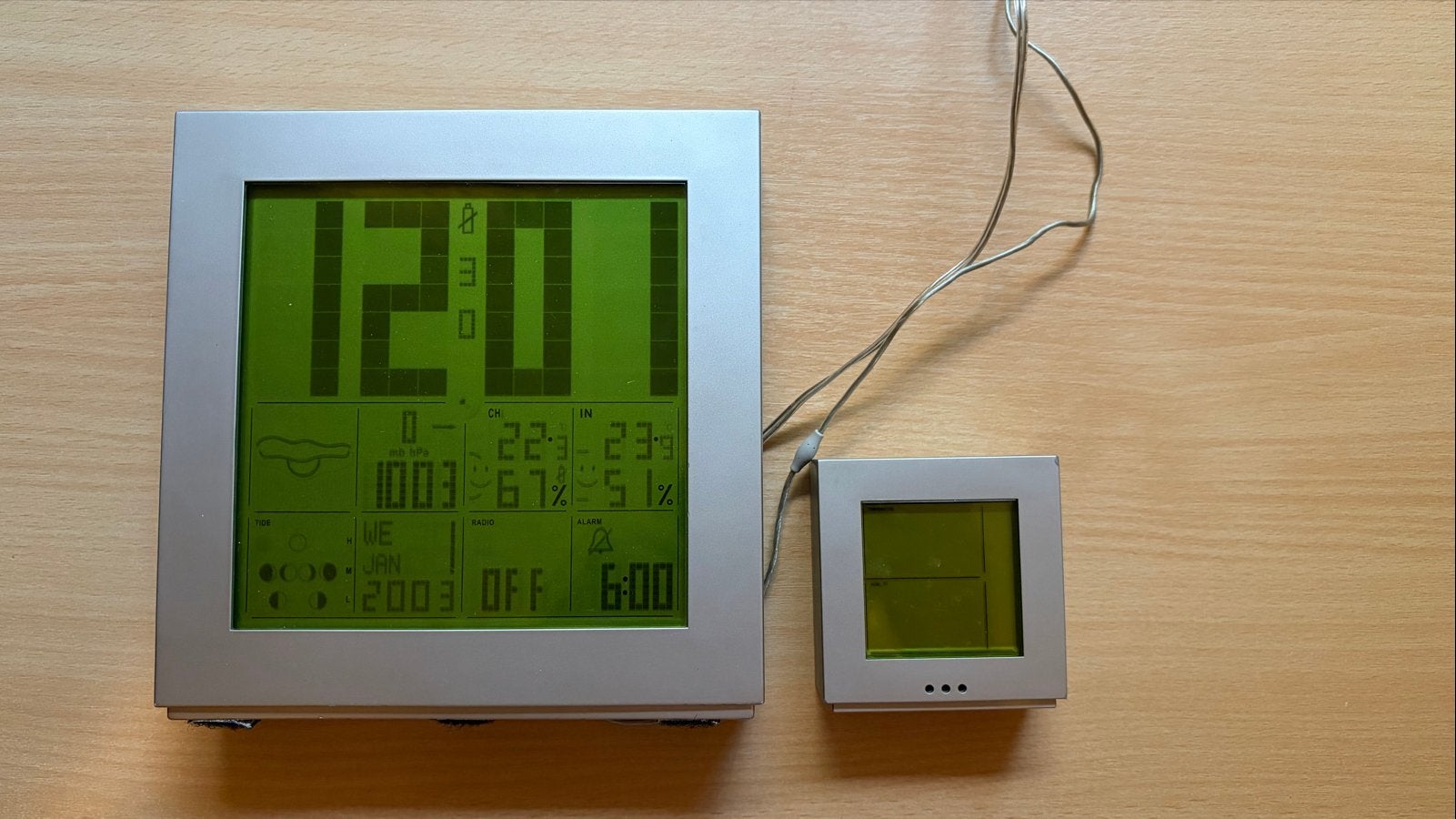 Starck Oregon Scientific klok/weerstation, Ophalen, Gebruikt
