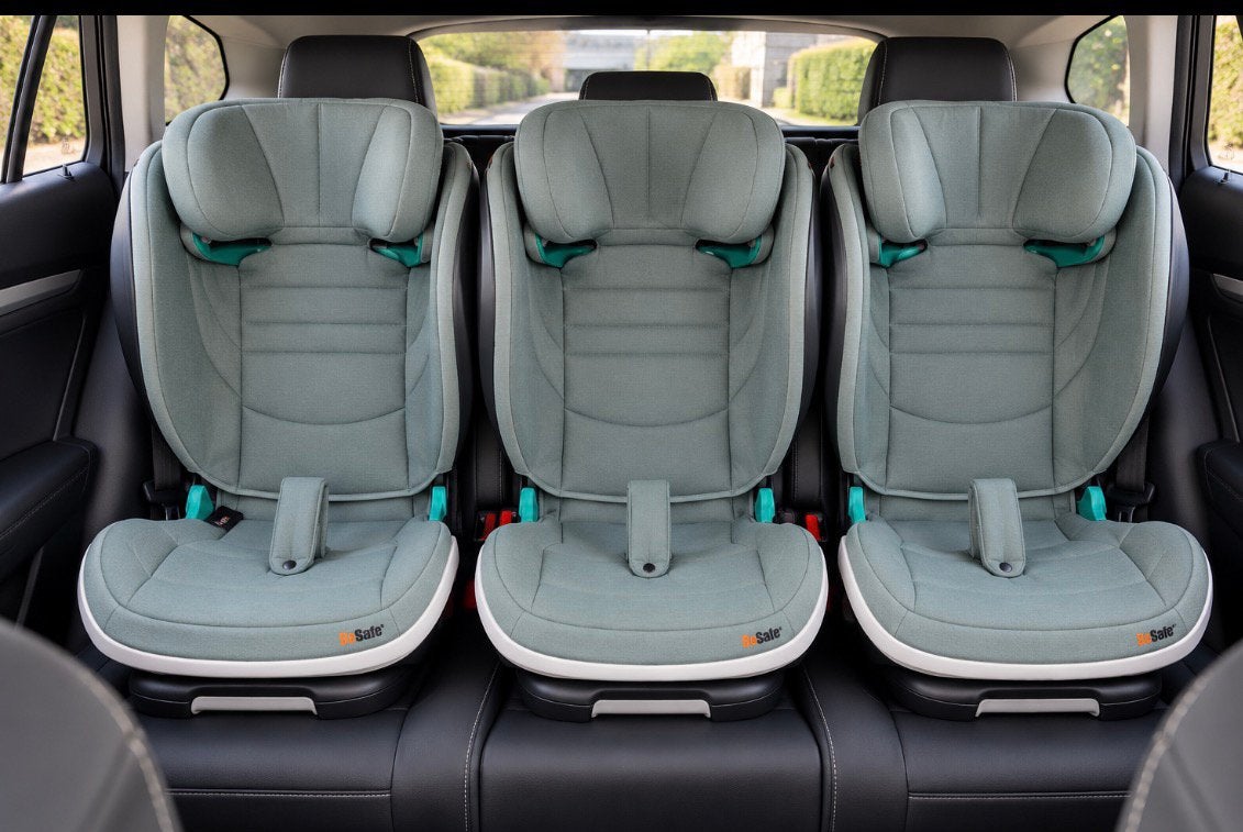 Te koop: 3 BeSafe iZi Flex autostoelen in de kleur grijs., Kinderen en Baby's, Ophalen of Verzenden, Zo goed als nieuw, Overige merken
