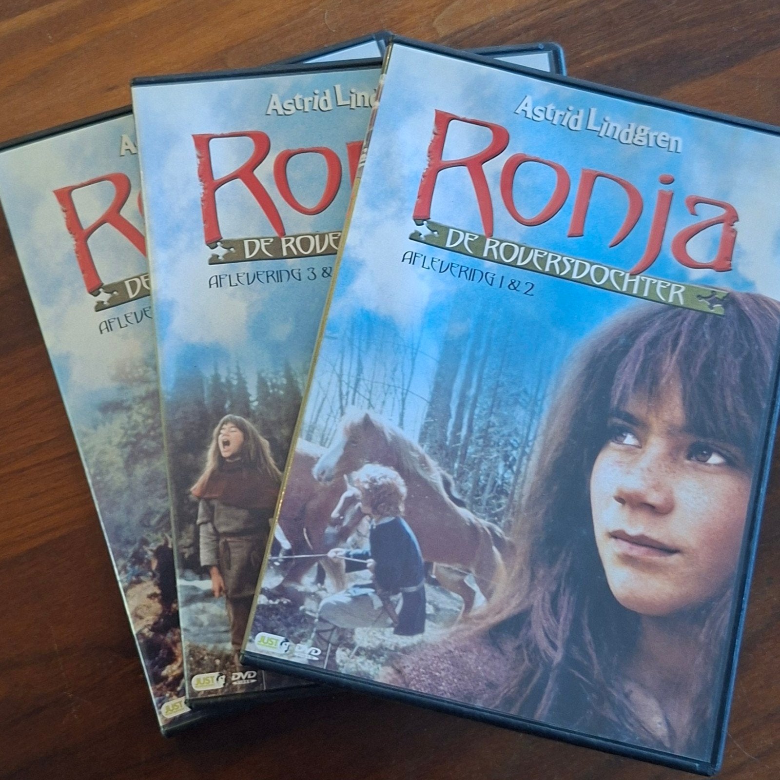 Ronja de Roversdochter DVD Box - Astrid Lindgren, Cd's en Dvd's, Dvd's | Kinderen en Jeugd, Avontuur, Gebruikt, Alle leeftijden