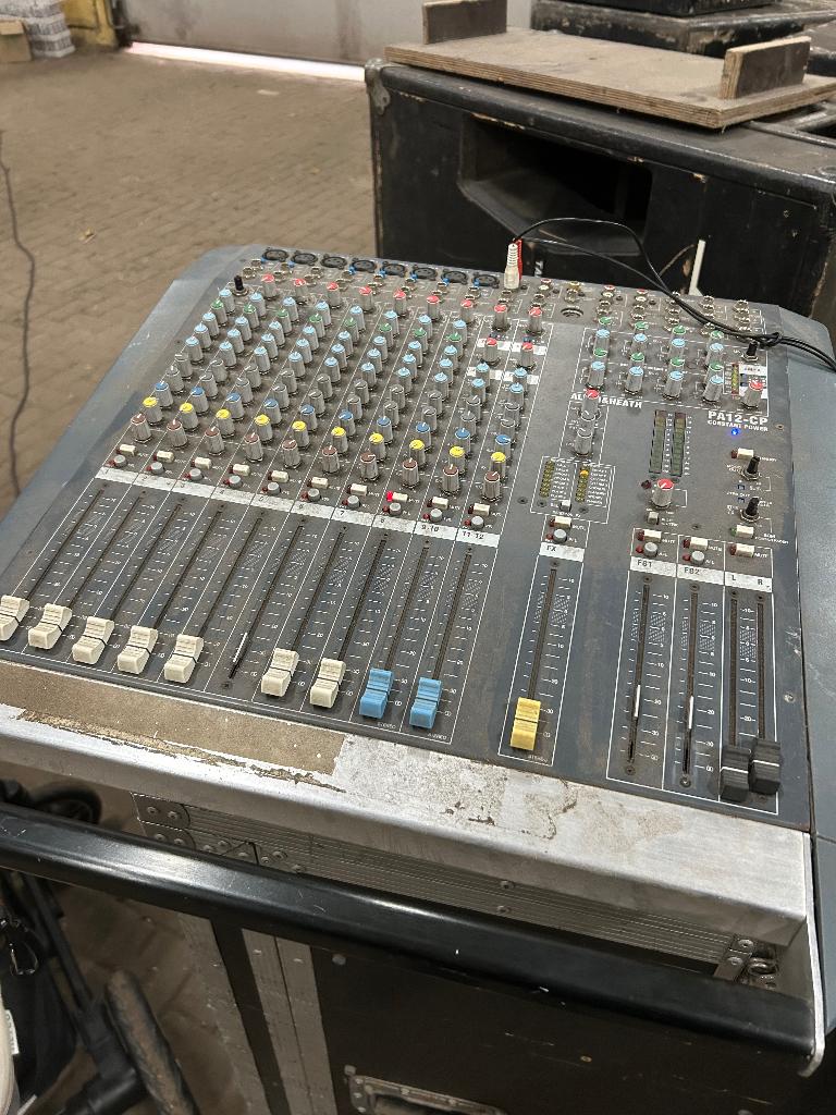 Allen&heath pa12-cp mengpaneel, Muziek en Instrumenten, Mengpanelen, Gebruikt, 10 tot 20 kanalen, Ophalen