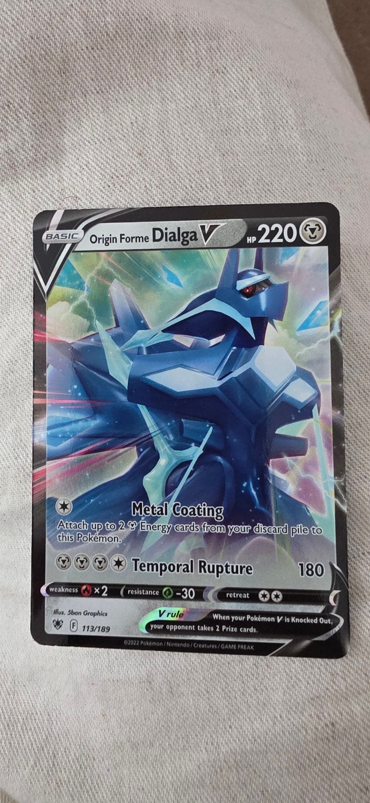 Origin Forme Dialga V Pokémon Kaart (113/189), Hobby en Vrije tijd, Ophalen of Verzenden, Nieuw, Losse kaart, Foil
