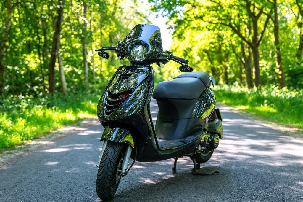 Piaggio Zip te koop – bouwjaar 2018 Turbo kit, Ophalen, Gebruikt, Maximaal 45 km/u, Zip