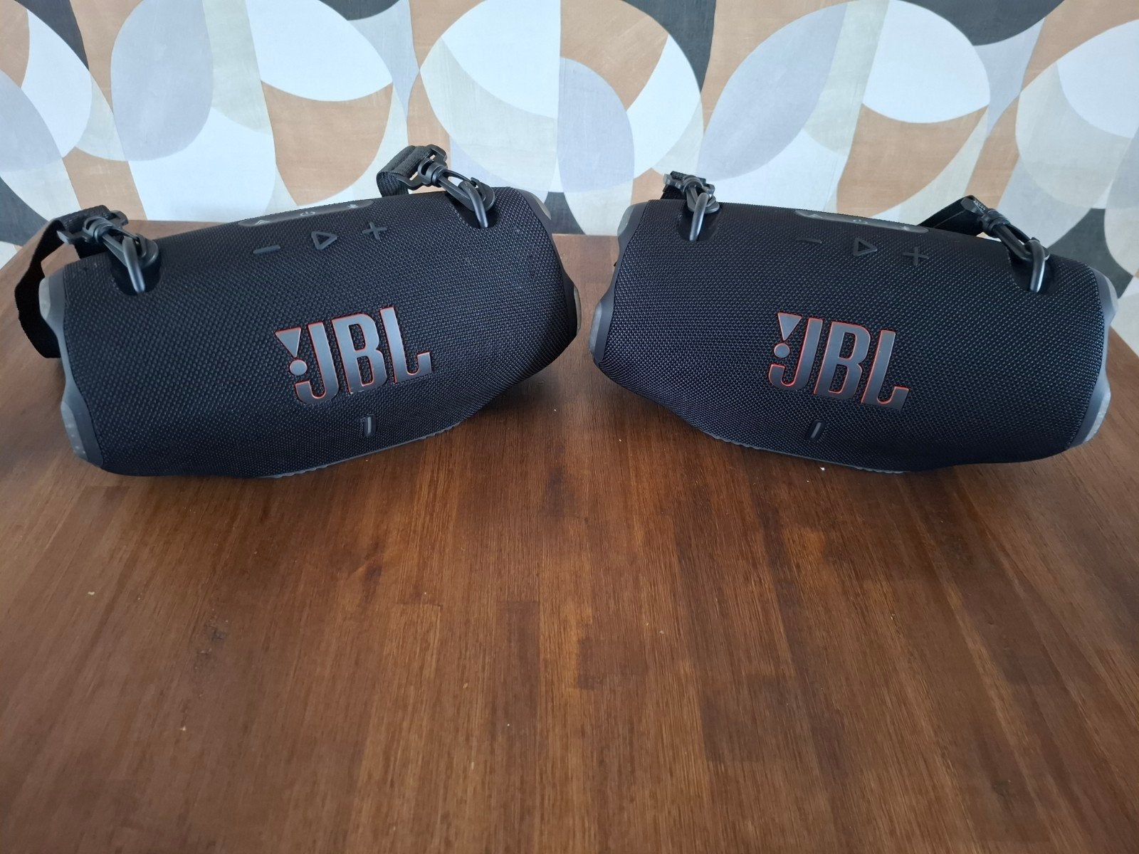 2x JBL Xtreme 4 (z.g.a.n) alleen af te halen, Audio, Tv en Foto, Ophalen, Minder dan 60 watt, JBL