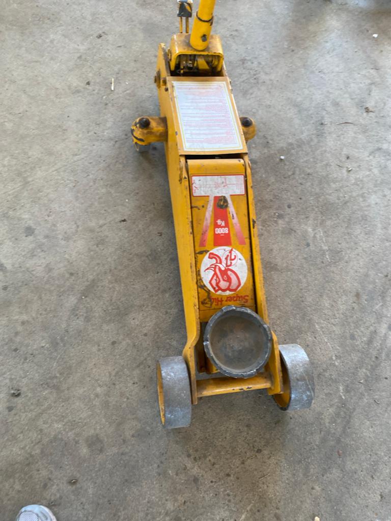 Robuuste Super Hulp Garagekrik 8000 kg, Auto diversen, Krikken, Ophalen of Verzenden, Gebruikt, Hydraulisch, Garagekrik