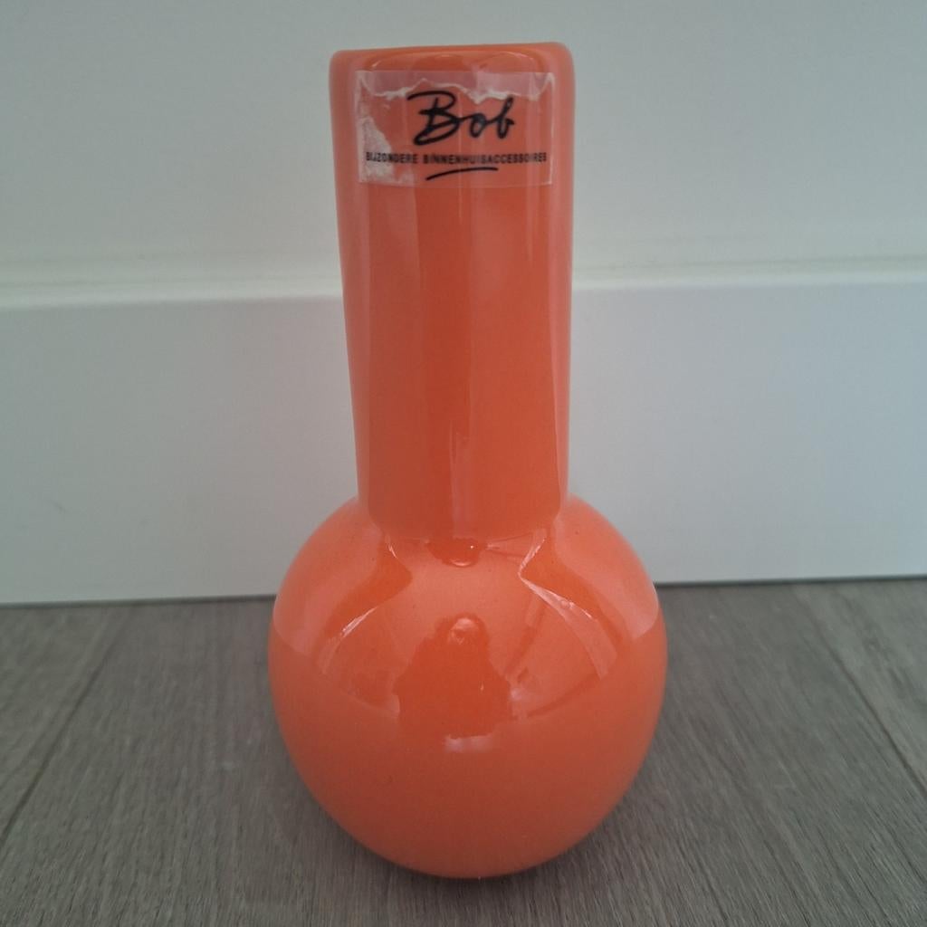 Oranje vaasje Bob, Ophalen of Verzenden, Zo goed als nieuw