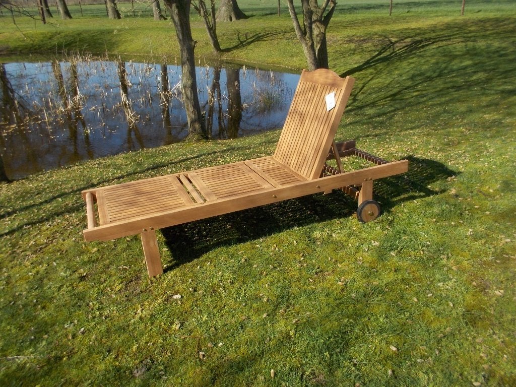 Twee nieuwe massief teak houten ligbedden + ligbedkussens, Tuin en Terras, Ophalen, Zo goed als nieuw, Teakhout, Verstelbaar