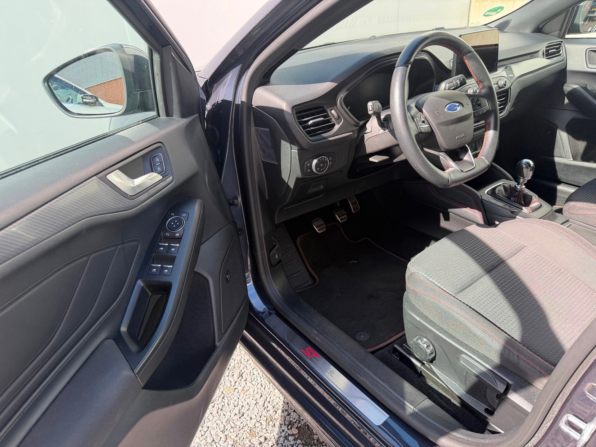Ford Focus Wagon 1.0 EcoBoost ST Line Business | 2020 |, Auto's, Dealer onderhouden, Gebruikt, Met garantie (alle), Origineel Nederlands