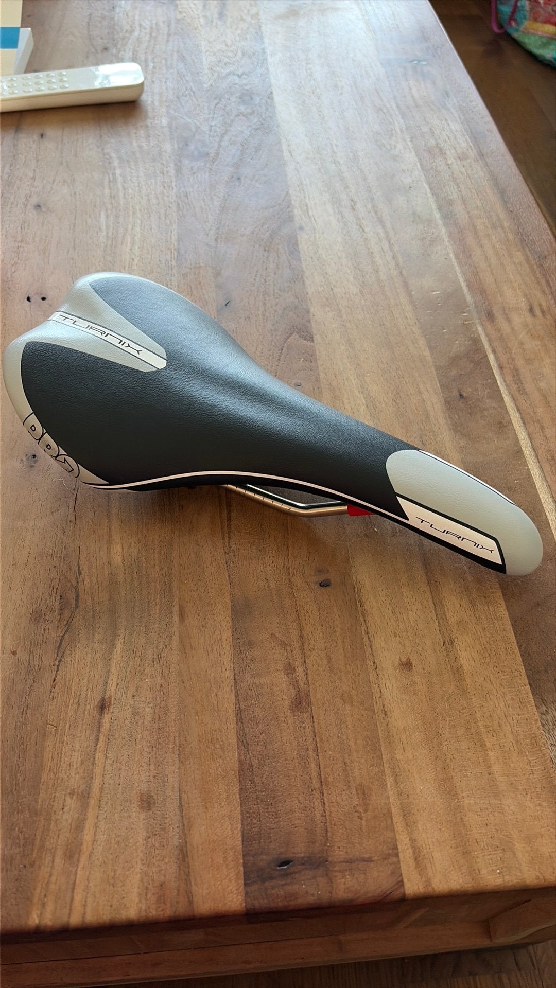 Nieuw PRO Turnix zadel 132 mm, Fietsen en Brommers, Fietsonderdelen, Overige materialen, Nieuw, Ophalen of Verzenden, Racefiets