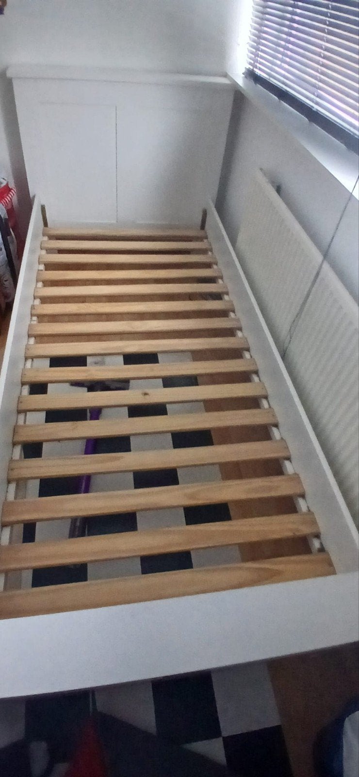 Wit eenpersoonsbed IKEA (95x210 cm), Gebruikt, Eenpersoons, Ophalen of Verzenden, Overige maten