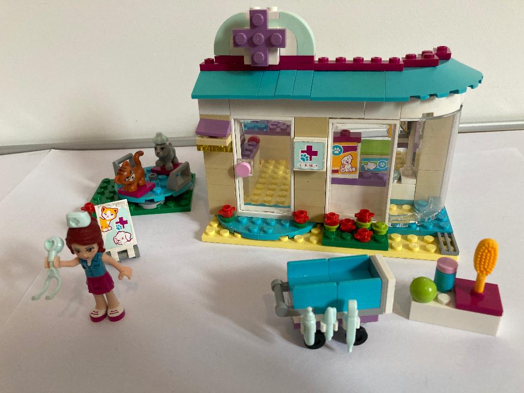 LEGO Friends: dierenkliniek 41085, Ophalen, Gebruikt, Lego, Compleet