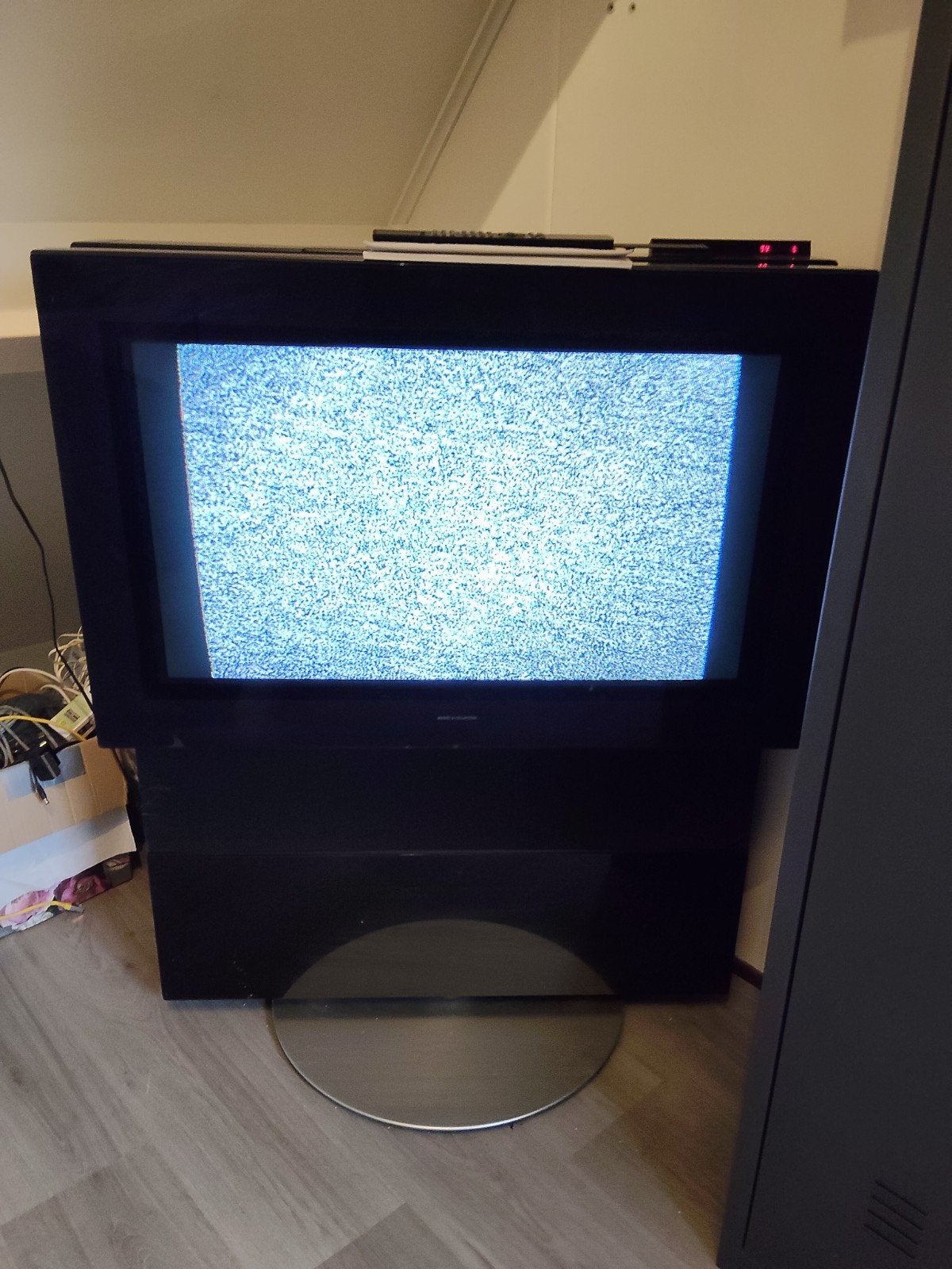 Bang & Olufsen BeoVision avant 32 dvd + beo6 afstandsbedieni, Ophalen of Verzenden
