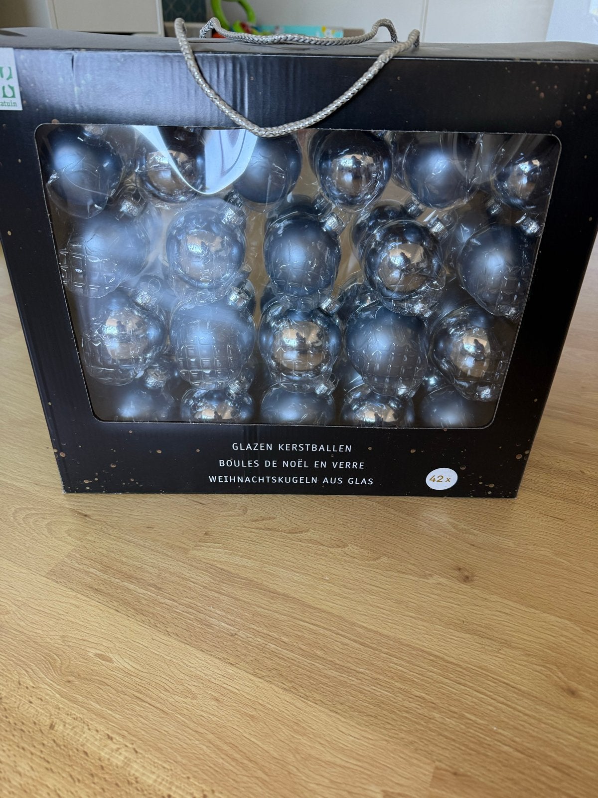 Kerstballen blauw - intratuin, Diversen, Kerst, Ophalen, Zo goed als nieuw