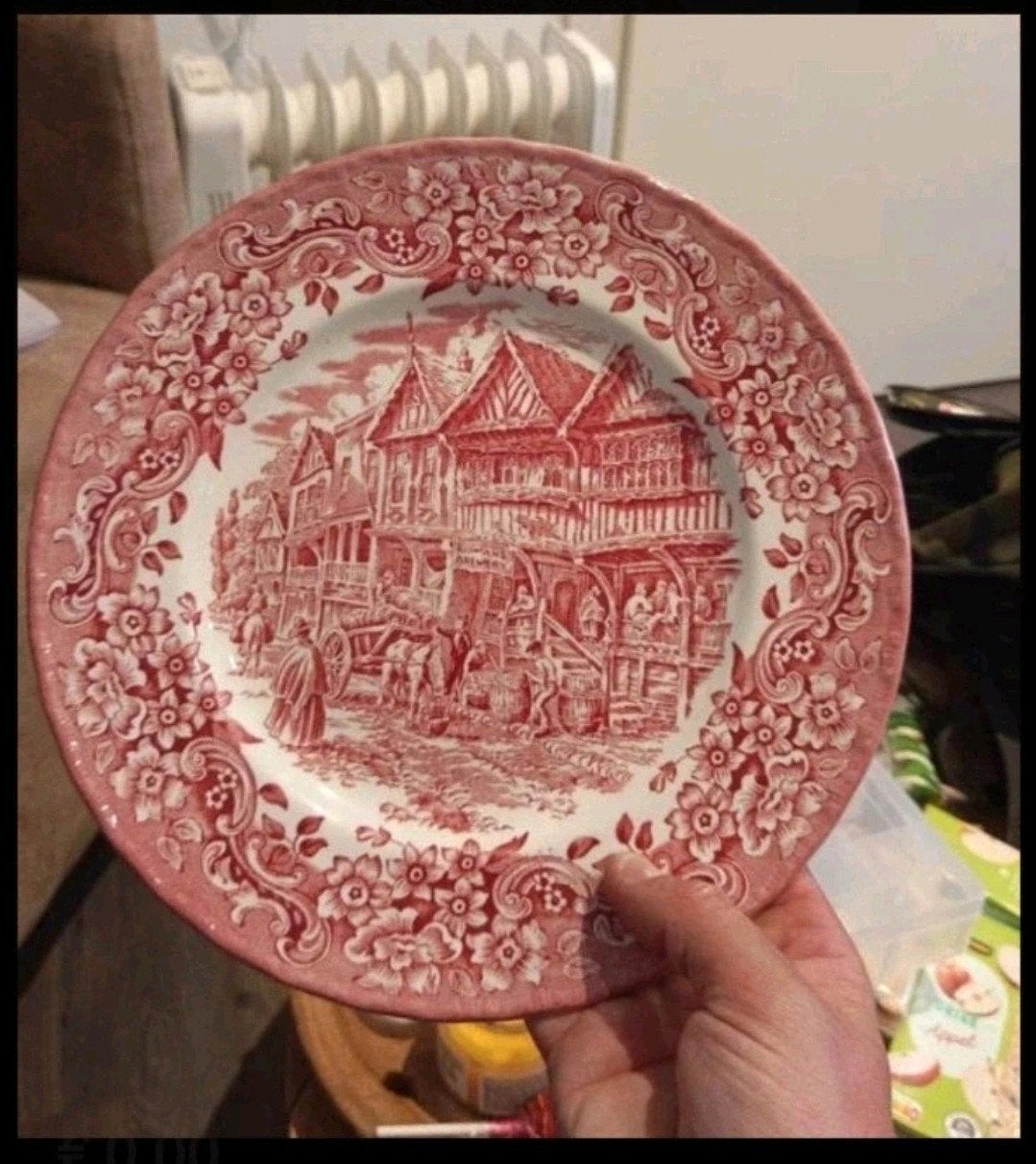 Prachtig antiek bord van Royal Tudor Ware. graag bieden, Antiek en Kunst, Ophalen of Verzenden