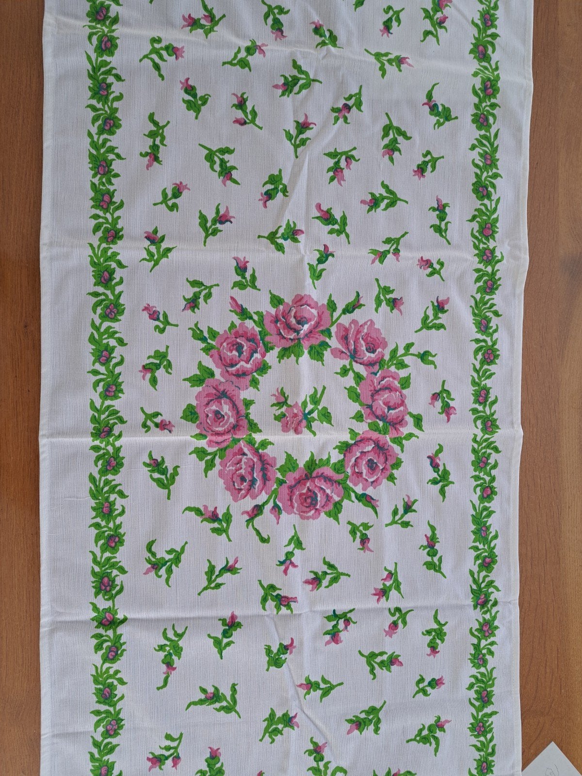 Vintage Tafelloper met Rozenprint - 137x59cm, Ophalen of Verzenden, Gebruikt, Wit, Tafelkleed of Tafelzeil
