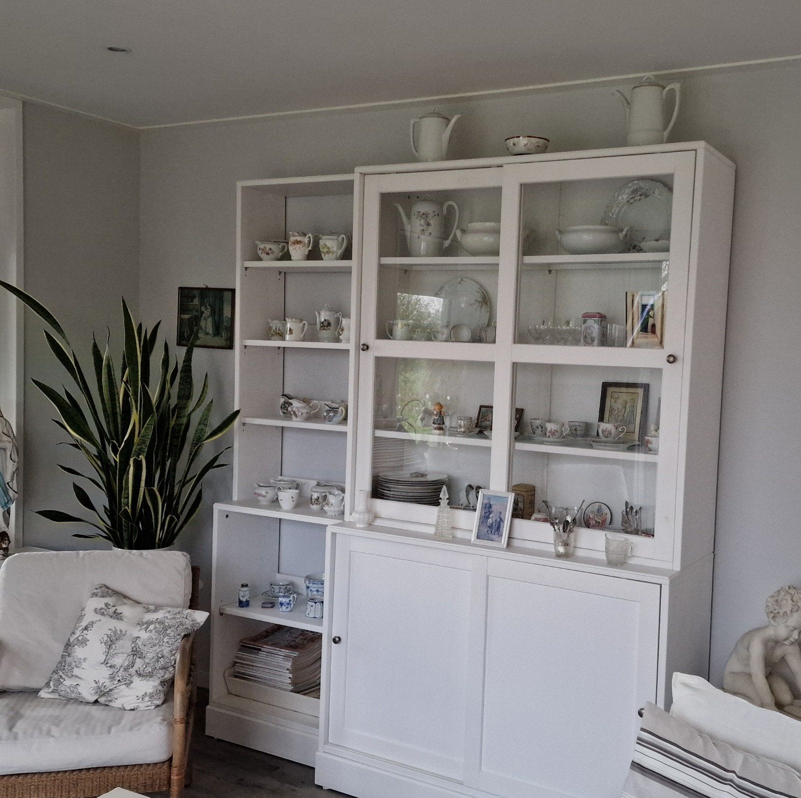 Ikea Havsta opbergkast met vitrinekast en schuifdeuren, Huis en Inrichting, Ophalen, 100 tot 150 cm, 200 cm of meer, Zo goed als nieuw