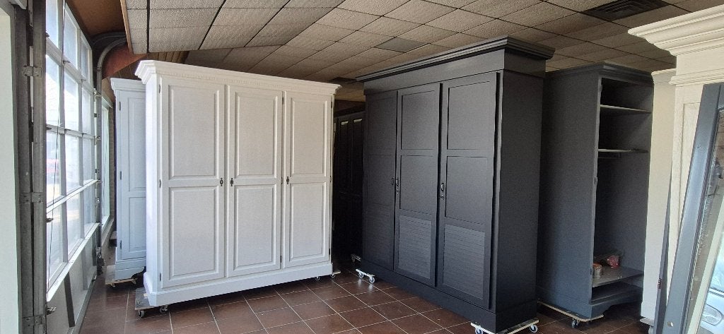 Slaapkamerkasten, kledingkasten, garderobe brocante kasten, Ophalen, Zo goed als nieuw