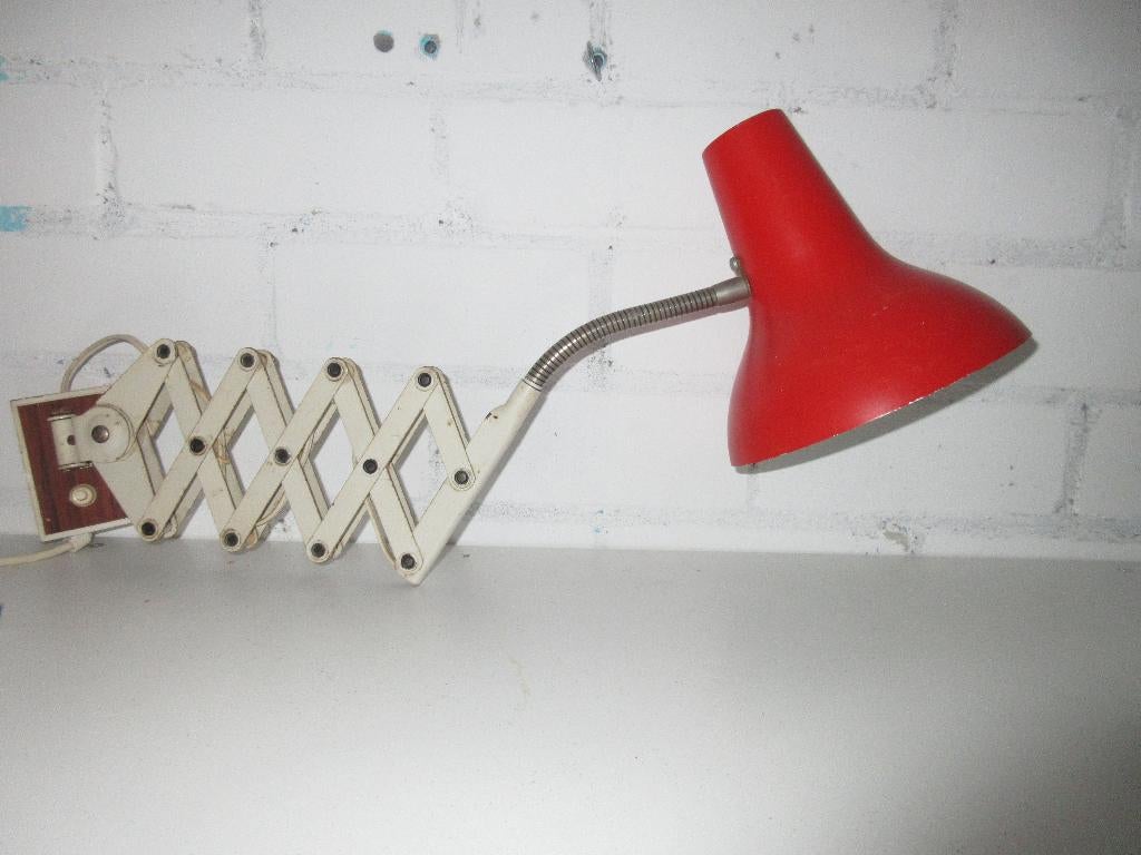Vintage metalen harmonica lamp wandlamp met rode kap, Ophalen of Verzenden, Gebruikt, Metaal