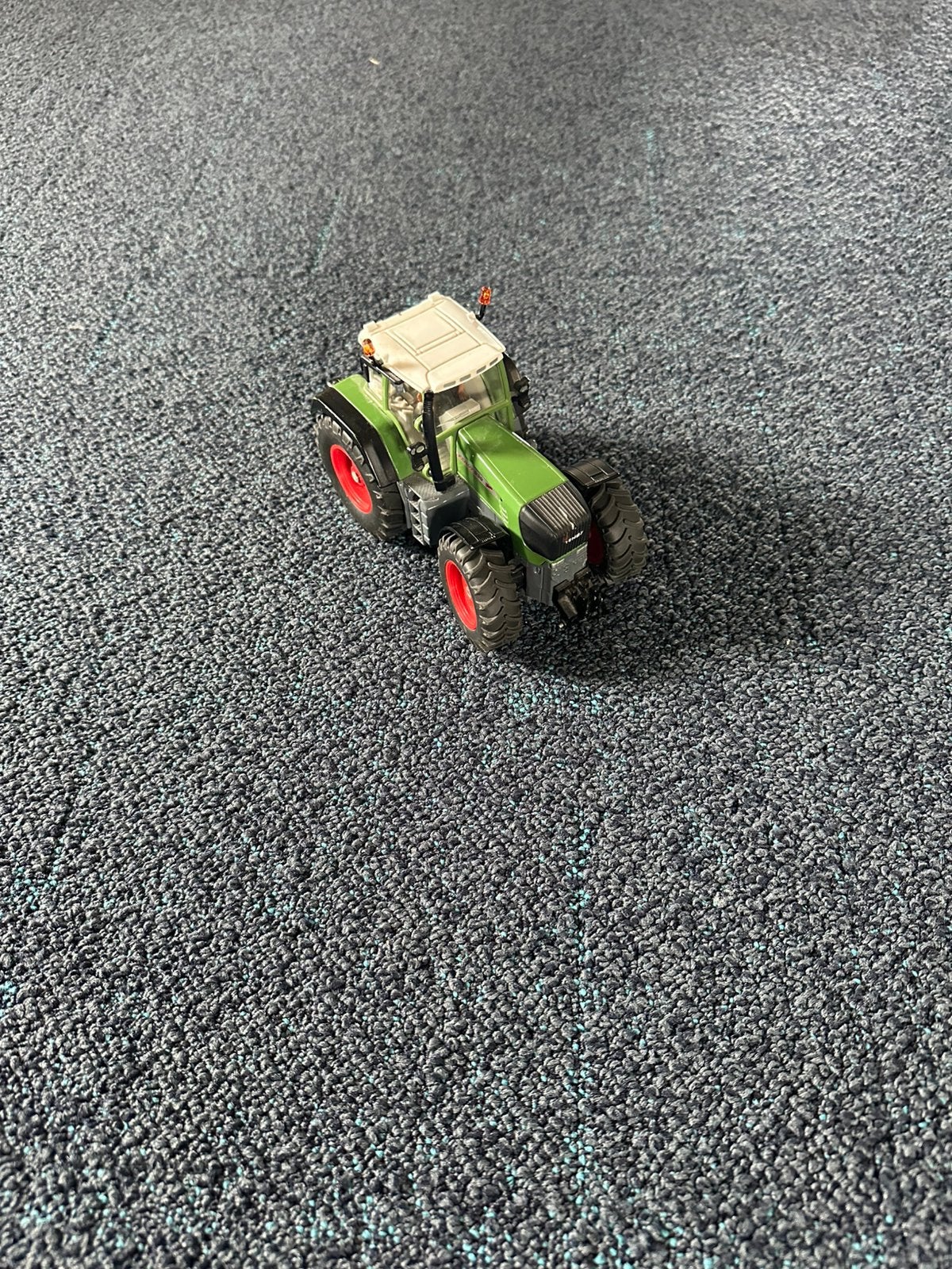 Fendt trekker Siku, Hobby en Vrije tijd, Modelauto's | 1:32, Ophalen, Zo goed als nieuw, Tractor of Landbouw, SIKU