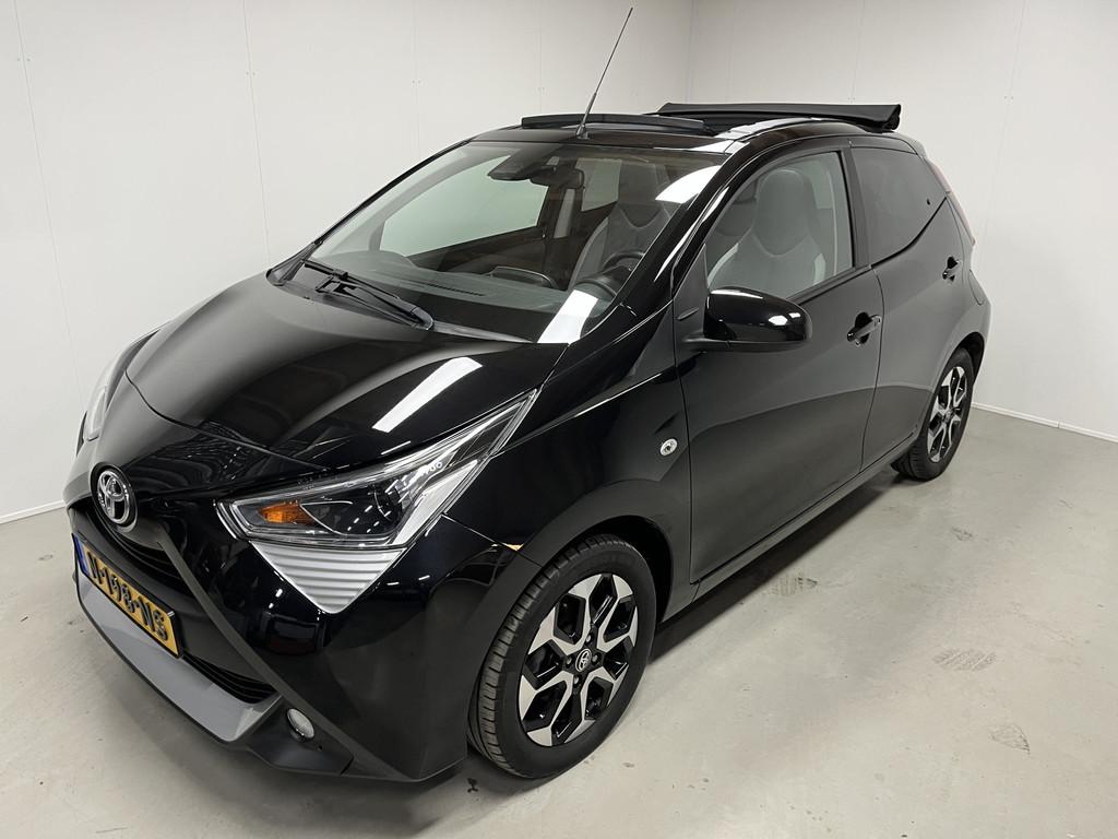Toyota Aygo 1.0 VVT-i x-clusiv Cabrio Incl BTW NAP Keyless C, Voorwielaandrijving, Stof, Gebruikt, Start-stop-systeem