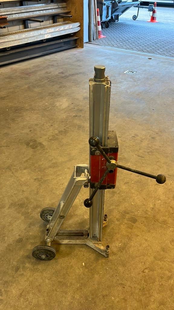 Hilti DD 350 statief, Ophalen, Gebruikt, Kolomboormachine