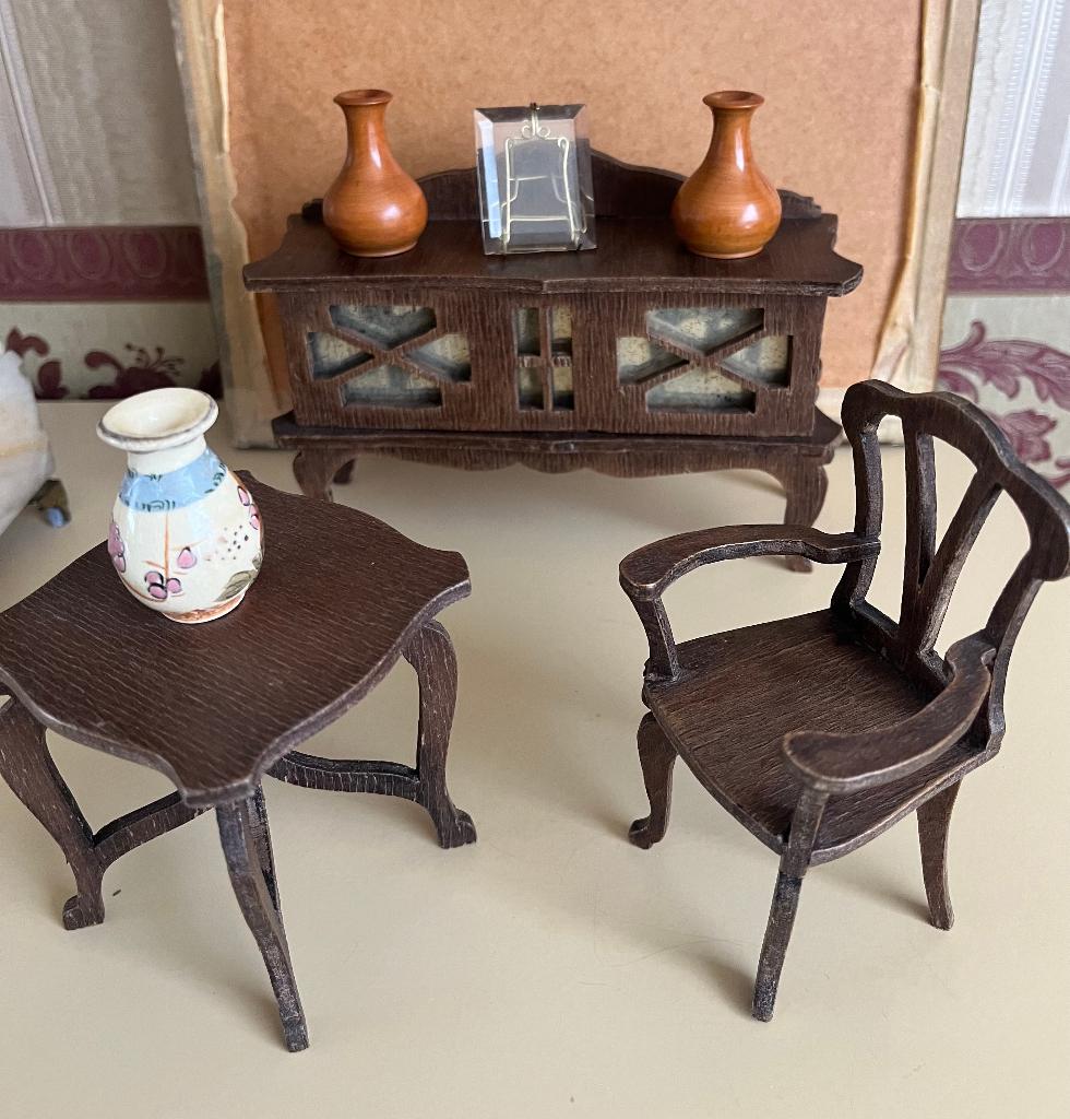 Antieke houten poppenhuis meubeltjes, Ophalen of Verzenden, Gebruikt, Poppenhuis